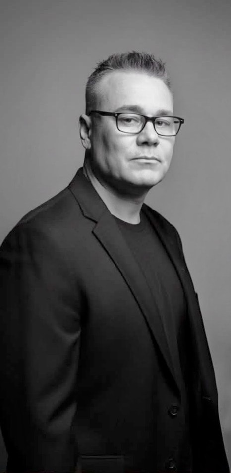 D'Angelo Stefani — Author, Publisher, Podcast Host